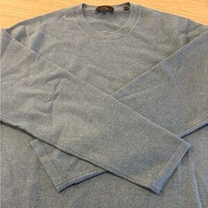 Vince men’s cashmere lightweight sweater